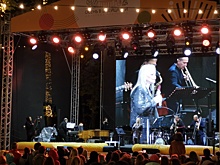 Лариса Долина выступила на джазовом фестивале в парке «Швейцария»: смотрим, как это было
