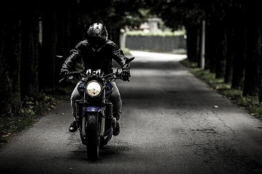 «Сезон открыт»: страшное ДТП с мотоциклистом произошло в Приморье