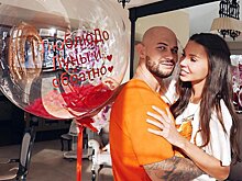 «Такое только в кино бывает!»: рэпер Джиган устроил супруге сказку в честь 8-го марта