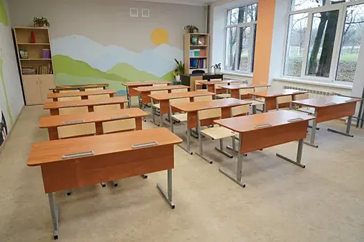 Опрос: россияне назвали самых любимых школьных учителей