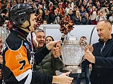 Кемеровский «Кузбасс» впервые за 16 лет выиграл Кубок России по хоккею с мячом