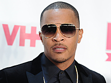 Трёхкратный обладатель «Грэмми» отменил концерты в России