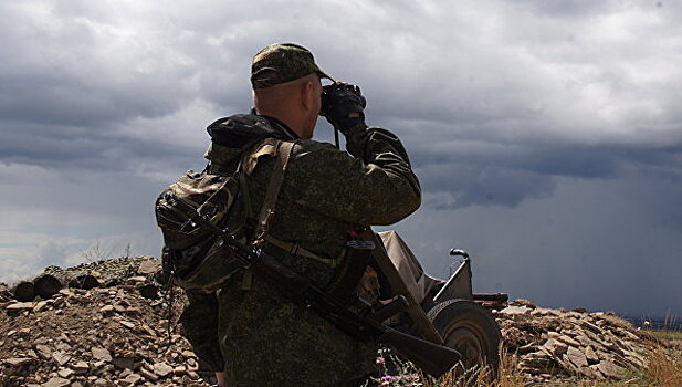 Силовики открыли огонь из гранатомета по позициям ЛНР
