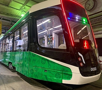 В Челябинске на линию вышли новые трамваи с кондиционером и Wi-Fi