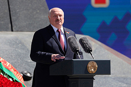 Лукашенко высказался о риске нападения Польши на Беларусь