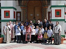 Представитель Общественного совета при УВД и Настоятель Храма Живоначальной Троицы в Старых Черёмушках Николай Карасев провел панихиду погибшим сотрудникам
