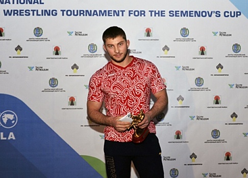 Байцаев стал чемпионом Европы по вольной борьбе