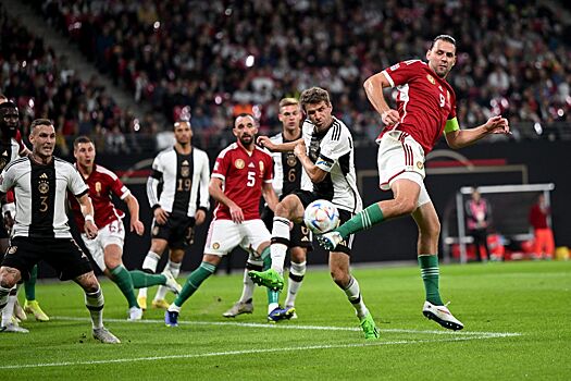 Гол пяткой Адама Салаи в матче Германия — Венгрия, видео гола, Лига наций, 23 сентября 2022 года