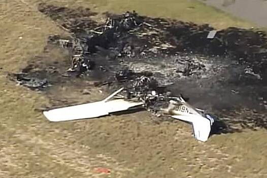 Последствия столкновения двух самолетов в аэропорту США попали на видео