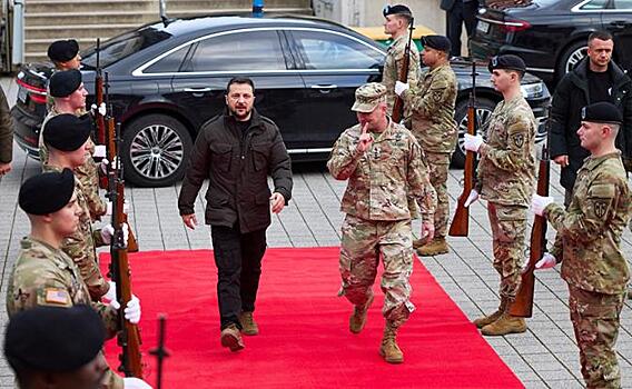 Зеленского посадили неожиданно. Вместо Брюсселя он попал в Рамштайн