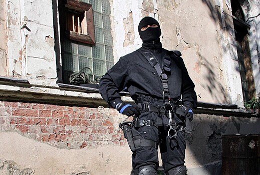 В Петербурге задержали лжеспецназовцев, которые устроили бизнес на «маски-шоу»