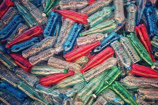 В водах Северной Атлантики обнаружено 27 млн тонн нанопластика