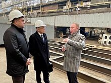 Глава Сарапула изучил опыт использования модульных причалов в Перми