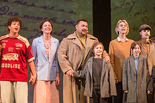 Сергей Жуков стал композитором: премьера спектакля «Ты у меня одна»