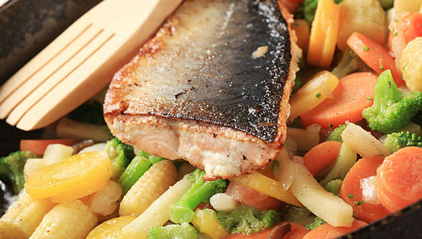 Рыбные блюда помогут держать астму в узде