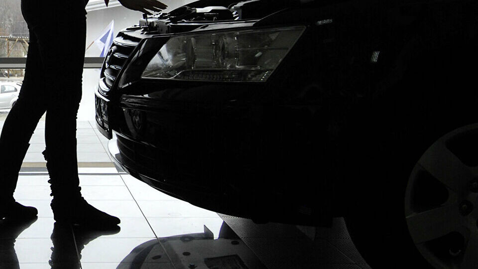 Будет хуже: продажи новых автомобилей рухнули