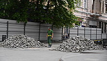 Забор и горы плитки: реконструкция улицы Пушкина в Симферополе