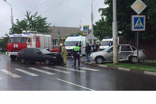 В ДТП двух легковушек под Белгородом пострадала восьмилетняя девочка