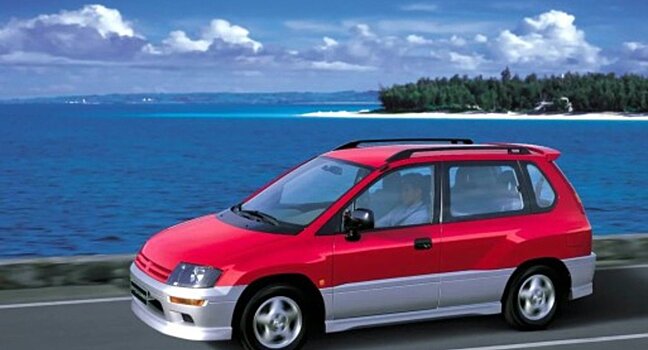 Mitsubishi Space Runner – любимец охотников и рыбаков за 200 тысяч рублей