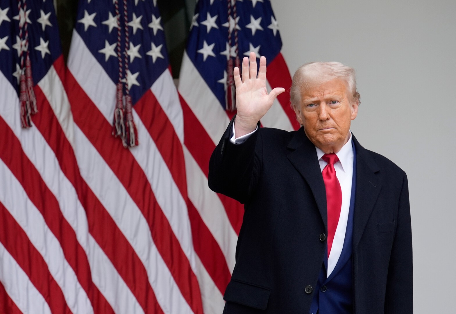 Позиция Трампа по Ирану не совпадает с мнением американских чиновников