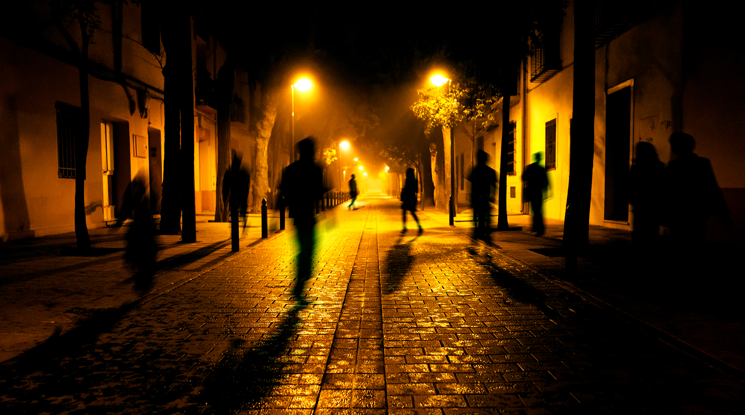 Юрист Спиридонова: за ночные прогулки детей их родителям грозит штраф