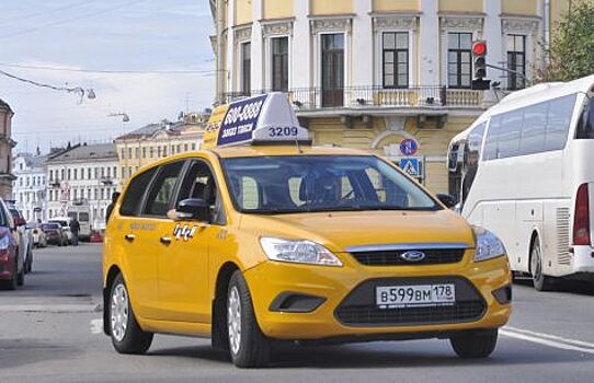 В Орловской области на четверть сократилось количество легальных такси