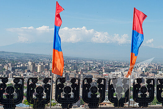 Армения 2084: "государство-сказка" или антиутопия - Оруэлл отдыхает?
