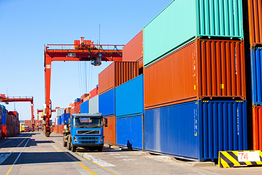 Логистическая компания CMA CGM Group продала активы бывшему топ-менеджеру РЖД за €1