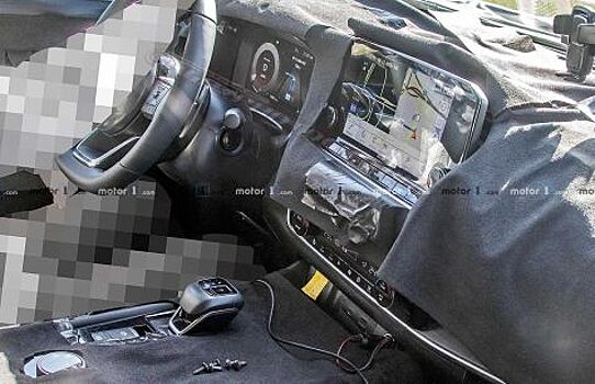 Появились фото Nissan X-Trail нового поколения