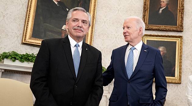 Президенты США и Аргентины обсудили оказание помощи Украине