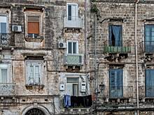 94-летняя итальянская бабушка стала знаменитостью у туристов