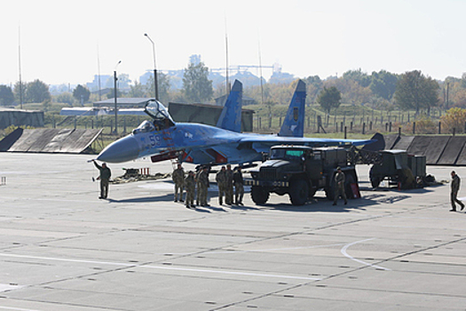 Украинские военные аэродромы подготовят для самолетов НАТО
