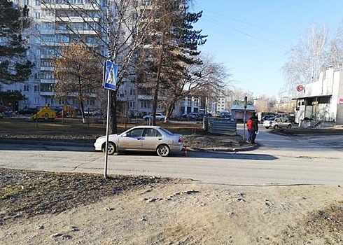 Двух пешеходов сбили автомобили на Затулинке: аварии случились в 600 метрах друг от друга