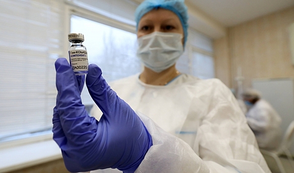 Волгоградцев приглашают на вакцинацию от коронавируса