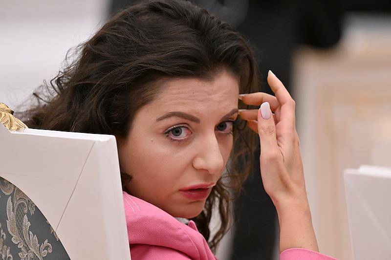 Симоньян рассказала о сложностях химиотерапии