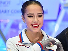 15-летняя Алина Загитова и 17-летняя Мария Сотскова взяли первые места в финале Гран-при по фигурному катанию