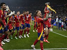 Испания поднялась на пять строк в обновленном рейтинге ФИФА