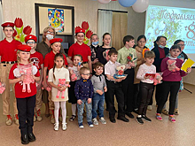 Юнармейцы со всей станы приняли участие в акции «Весенняя открытка», приуроченной к Международному женскому дню