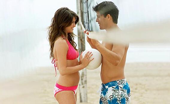 Врач назвал опасным секс на пляже