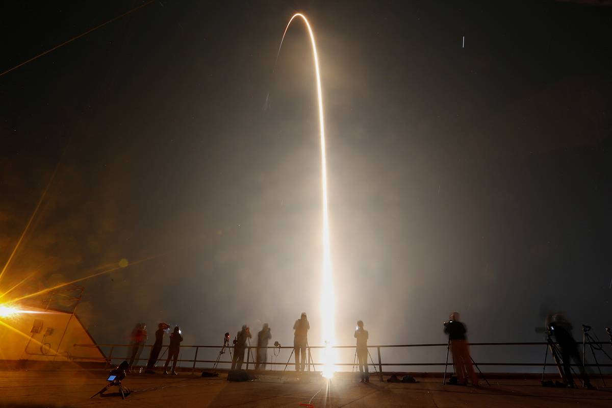 Crew Dragon с космонавтом Роскосмоса запустят не ранее сентября