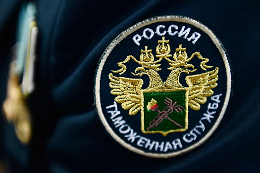 В Екатеринбурге задержали китайца с обувью только на правую ногу