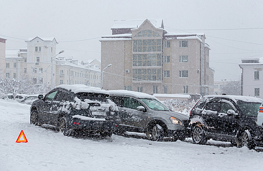 Исследование: в России выросло число аварий из-за контрафактных запчастей