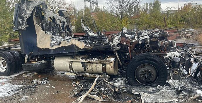 В Волгодонске подростки сожгли грузовик