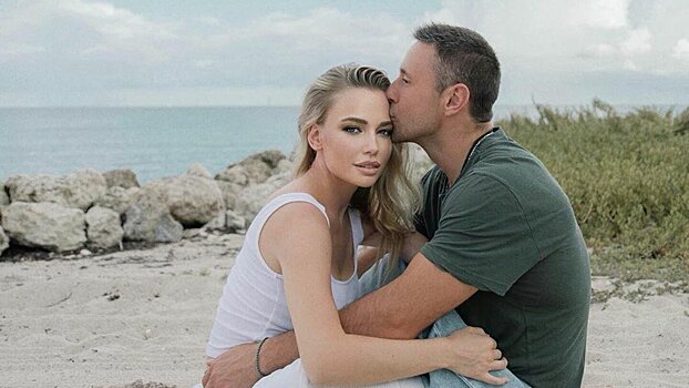 Ковальчук о жене-альпинистке: «Пора заканчивать, надо находить новое хобби. Поднимается на 8 000 метров без дополнительного кислорода – это очень круто»