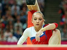 «После Олимпиады я перестала верить в людей. Серебро стало серьезной травмой». Интервью гимнастки Комовой