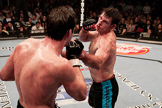Бойня в прямом эфире: как UFC зарабатывает миллионы на телеправах