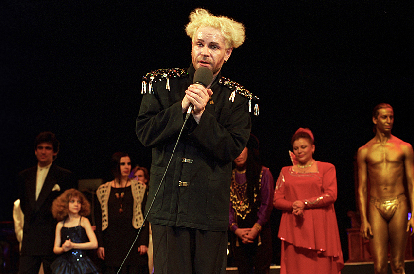 Юбилейное шоу "Начни сначала", посвященное 20-летию творческой деятельности эстрадного певца, танцовщика, хореографа, шоумена Бориса Моисеева, 1994 год