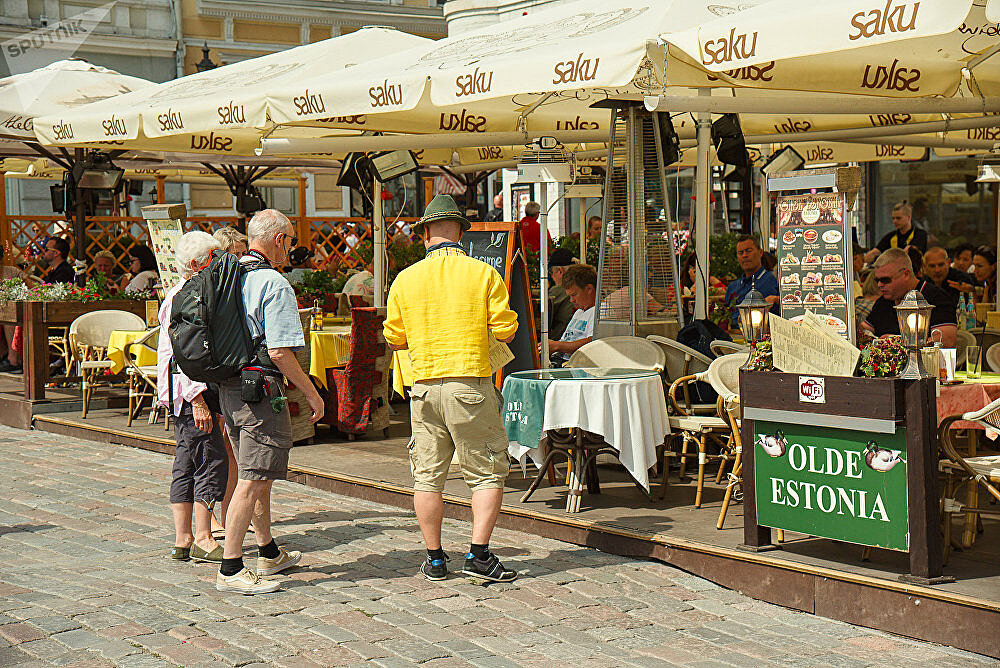 Турфирмы Эстонии хотят вернуть в страну финских туристов