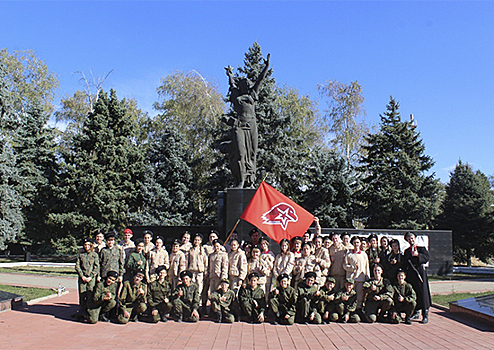 Юнармейцы приняли участие в параде Кубанского казачьего войска