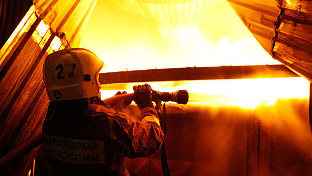 В Омске из-за хлопка газа эвакуировали жильцов пятиэтажки